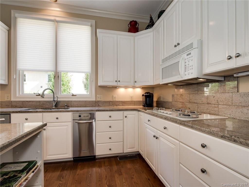 Lookout Point - Residential