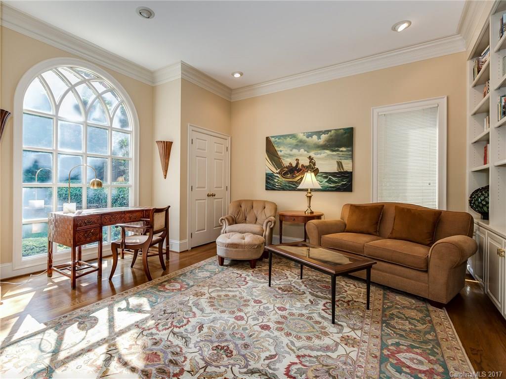 Lookout Point - Residential