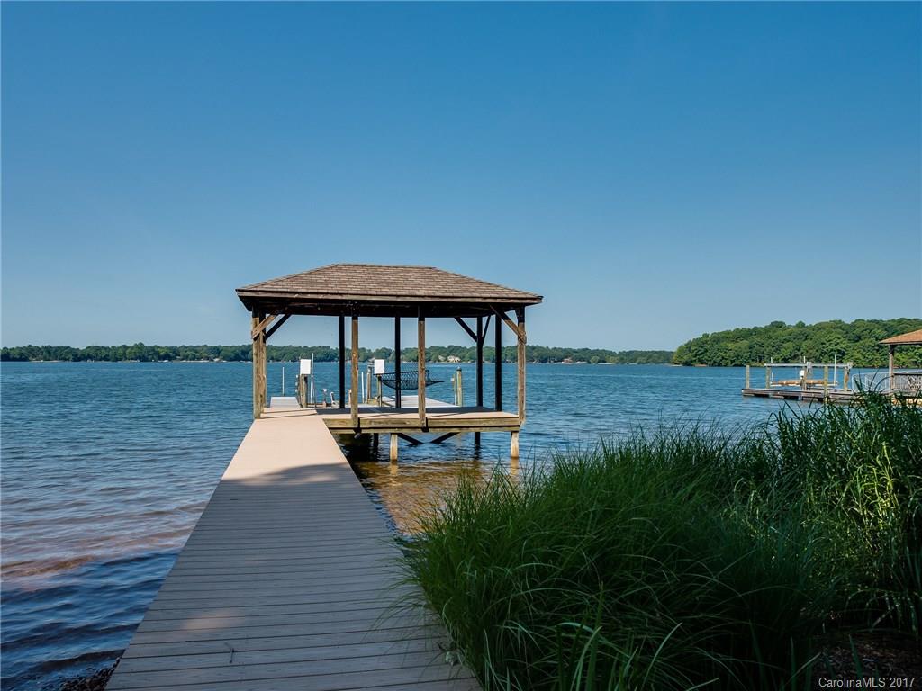 Lookout Point - Residential