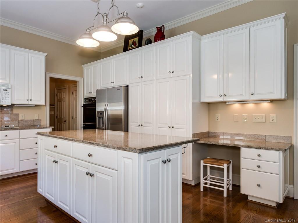 Lookout Point - Residential