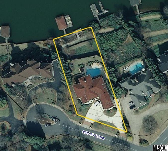 Moores Ferry - Residential