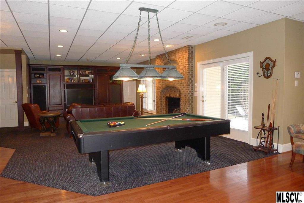 Moores Ferry - Residential