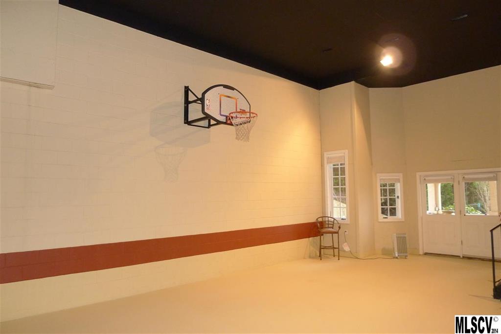 Moores Ferry - Residential