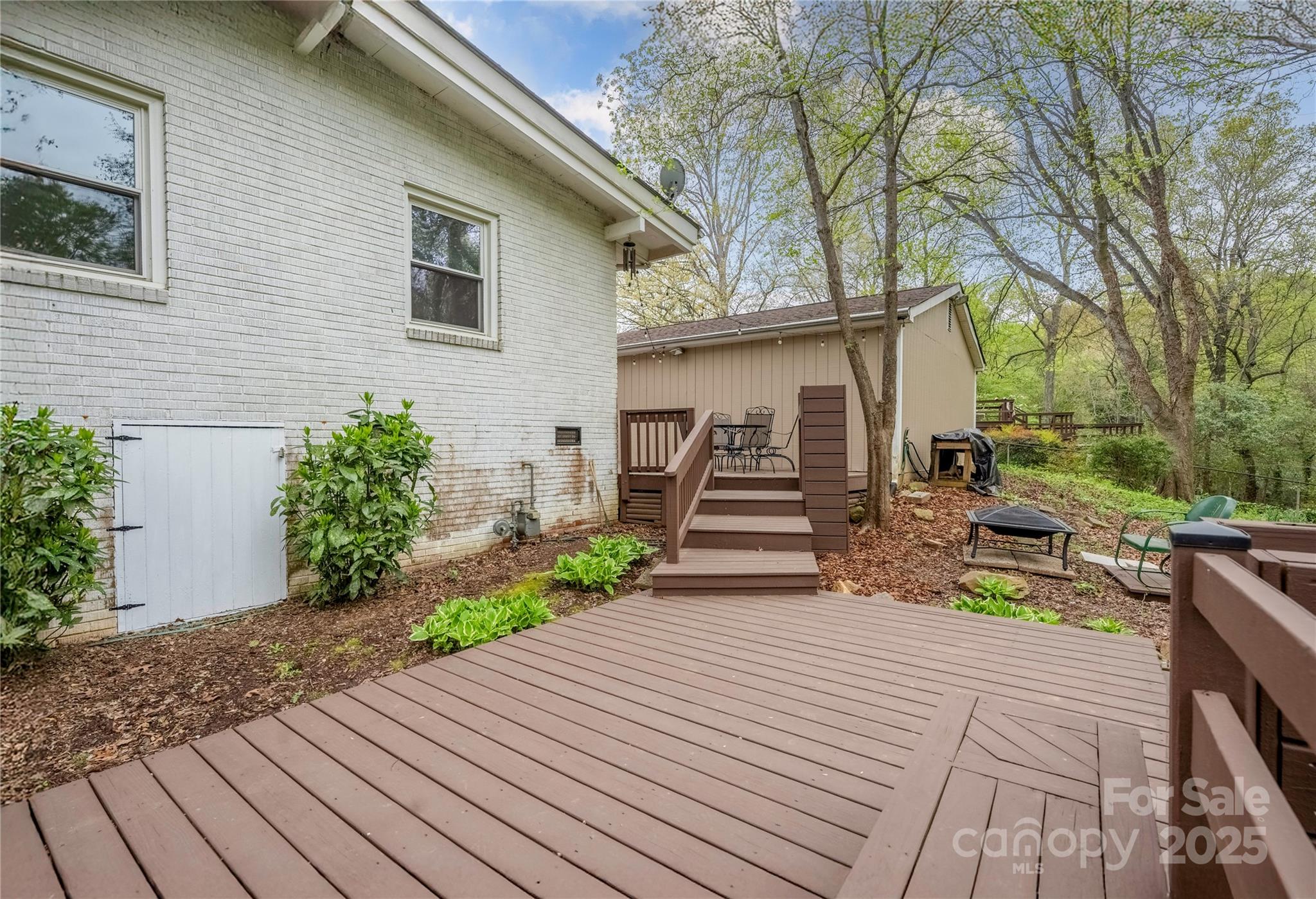 Montclaire - Residential