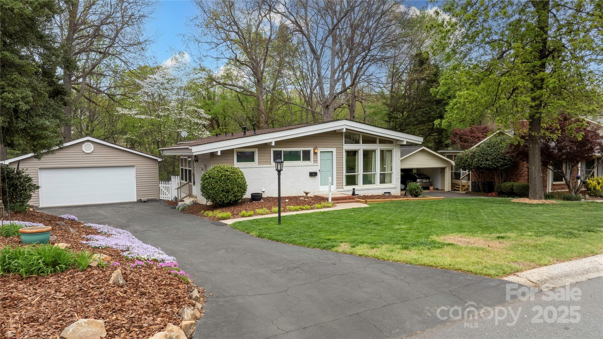 Montclaire - Residential