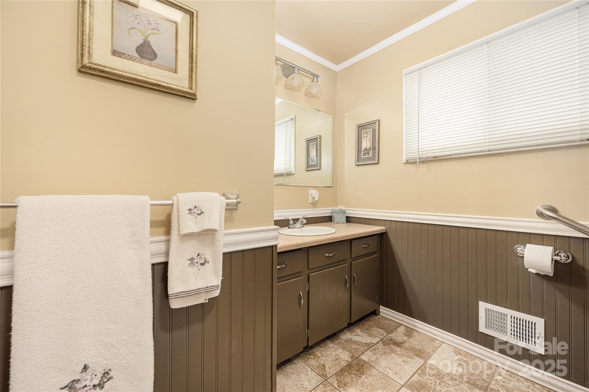 Montclaire - Residential