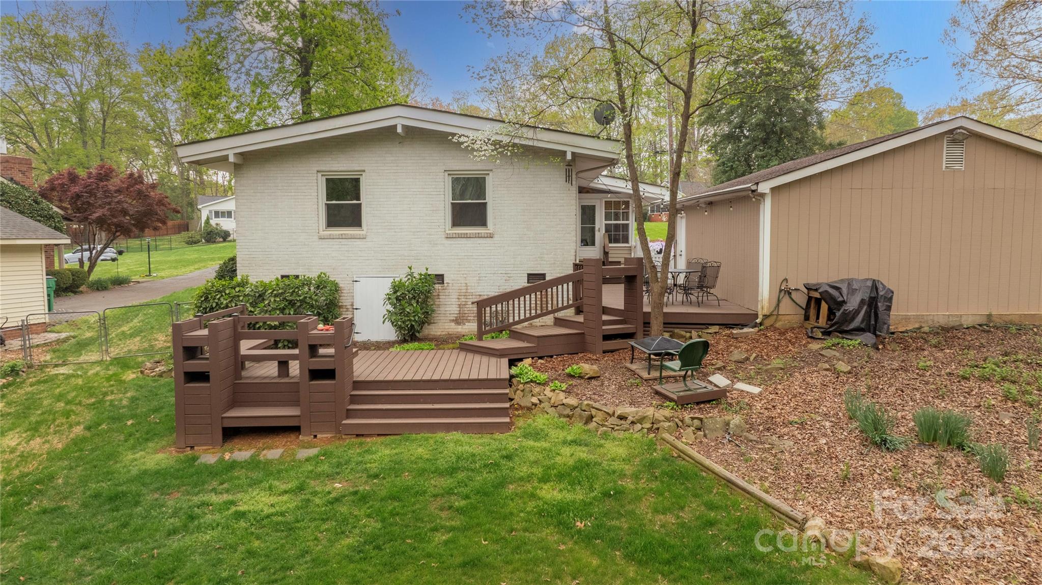 Montclaire - Residential