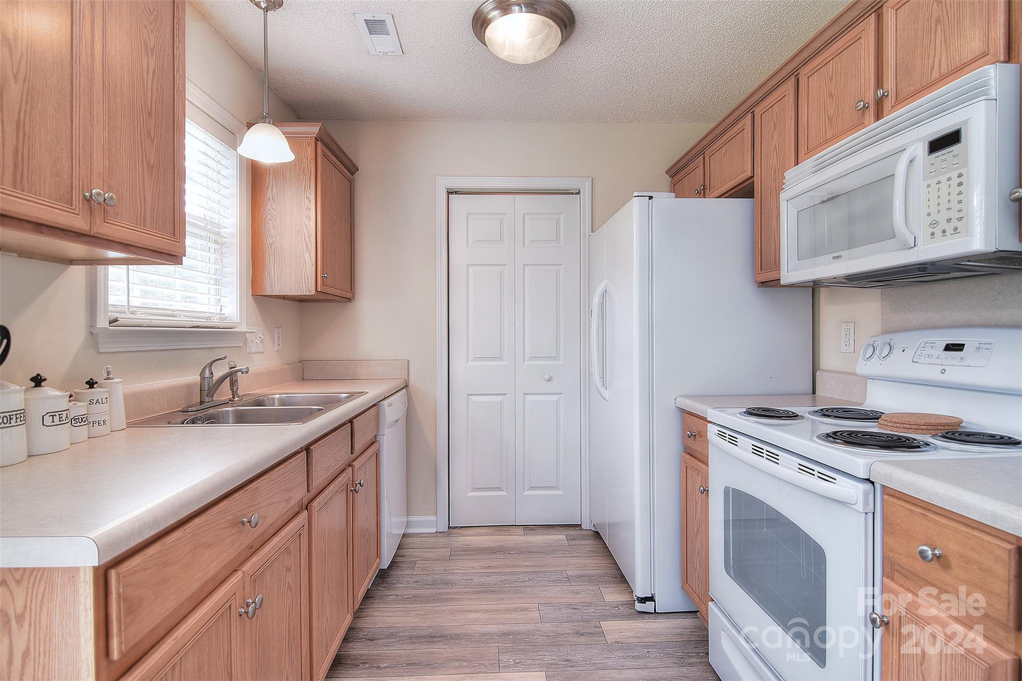 Camellia Corners - Residential