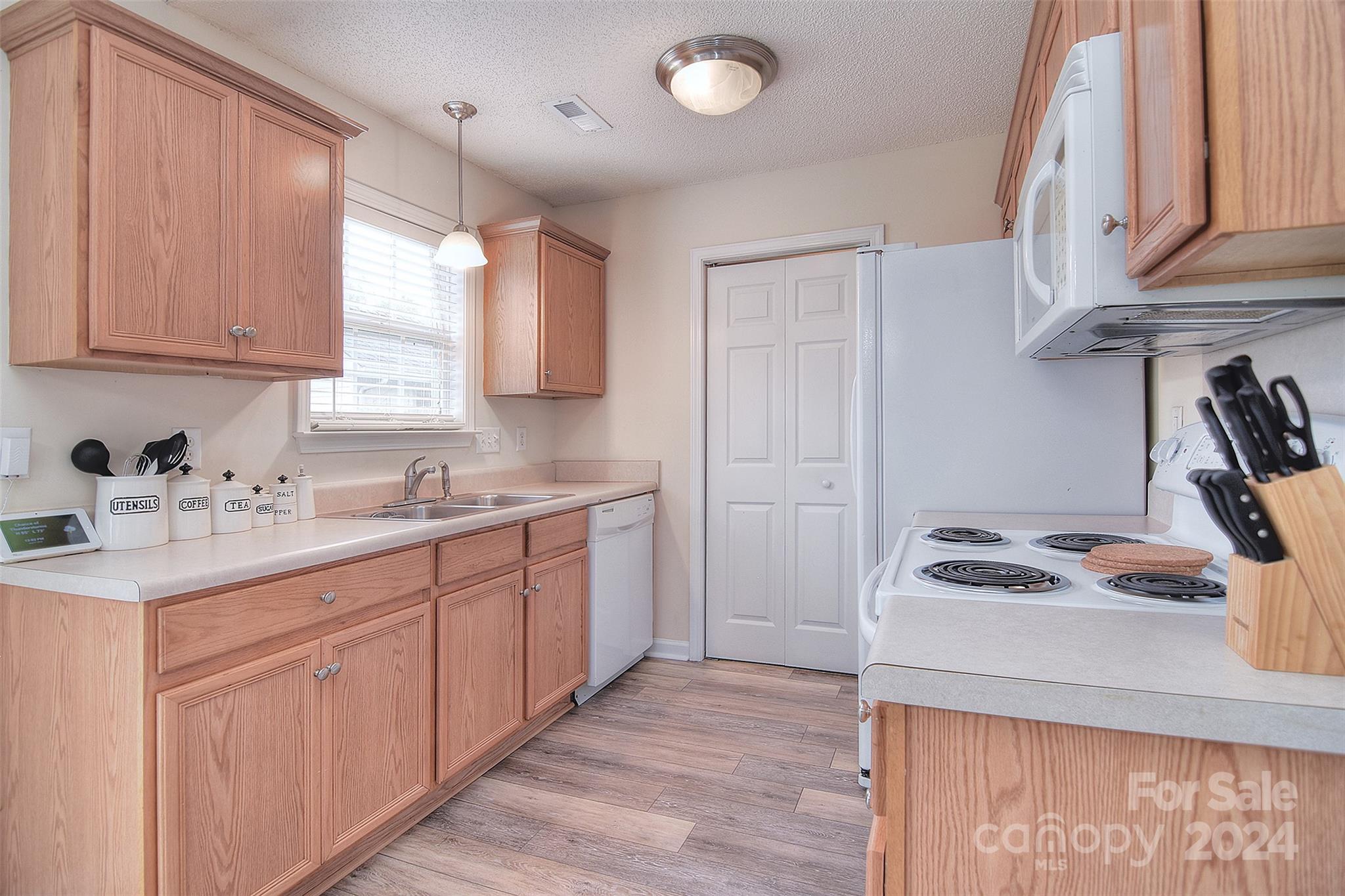 Camellia Corners - Residential