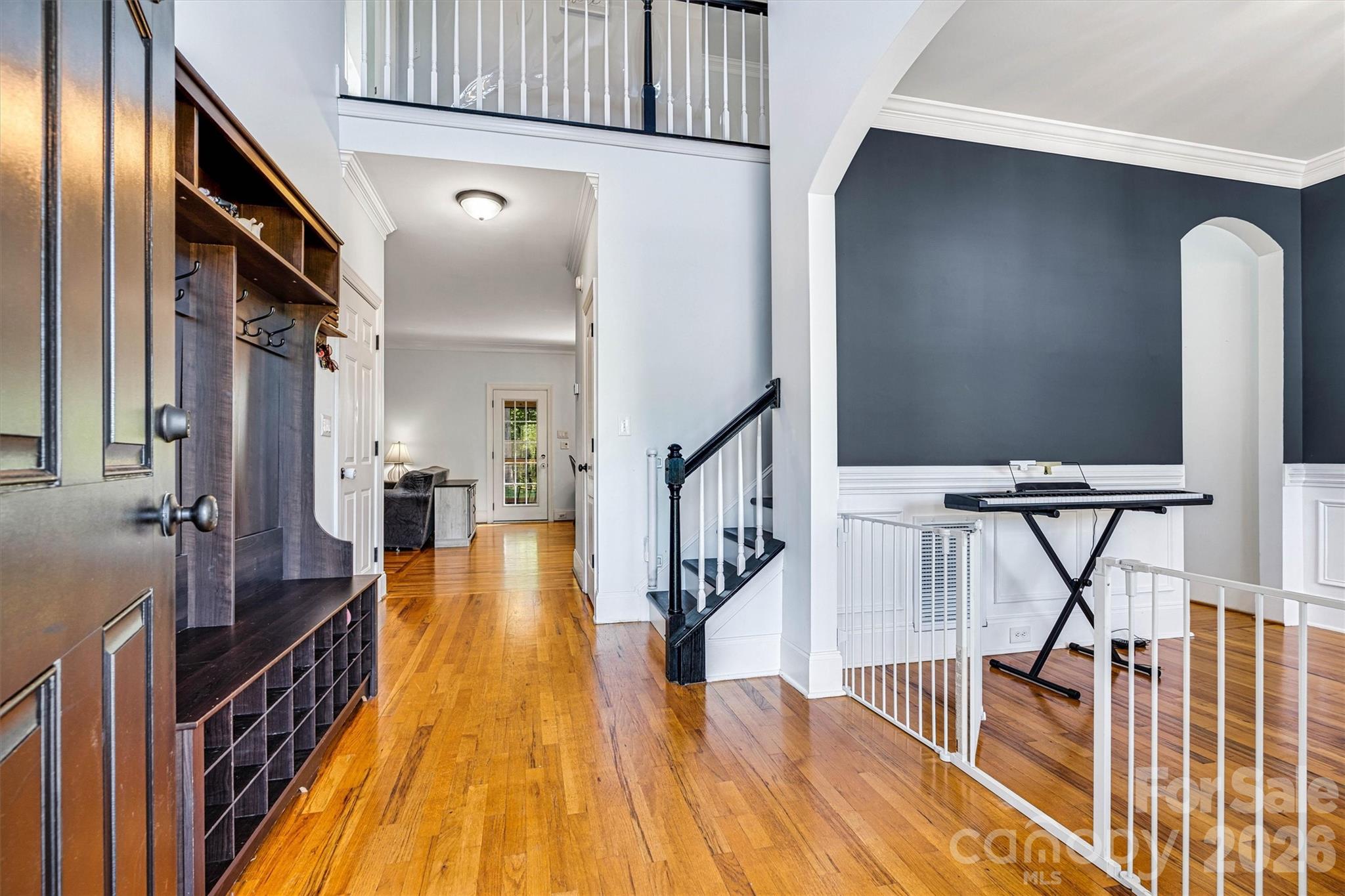 6208 Neptune Drive