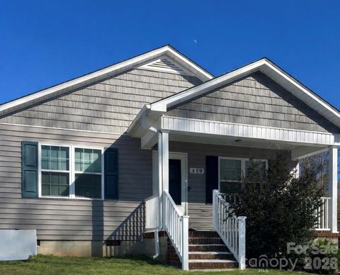 Photo of 419 N Academy Street, Mooresville, NC 28115 (MLS # 4365334)
