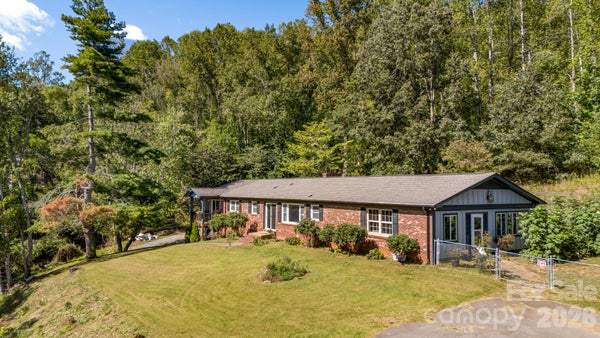 226 MILLS GAP RD, ASHEVILLE, NC 28803 - Image a1776b9e2fc8f7c4abae8f2eb5d8dbaa/3266390587
