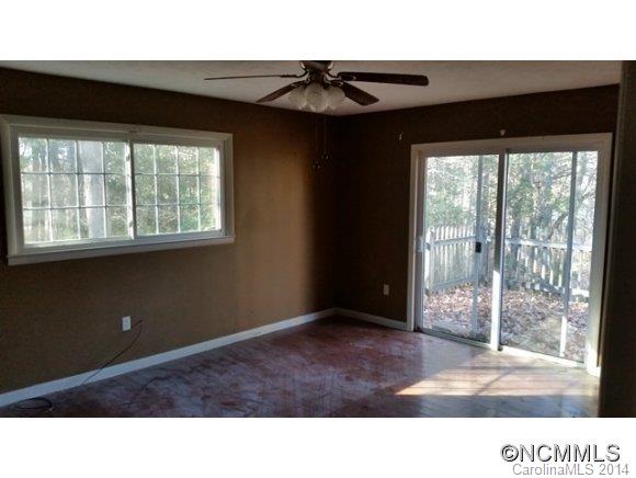 Cane Creek Woods - Residential