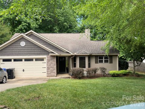 Photo of 529 Lisa Carol Drive, Mooresville, NC 28115 (MLS # 4380748)