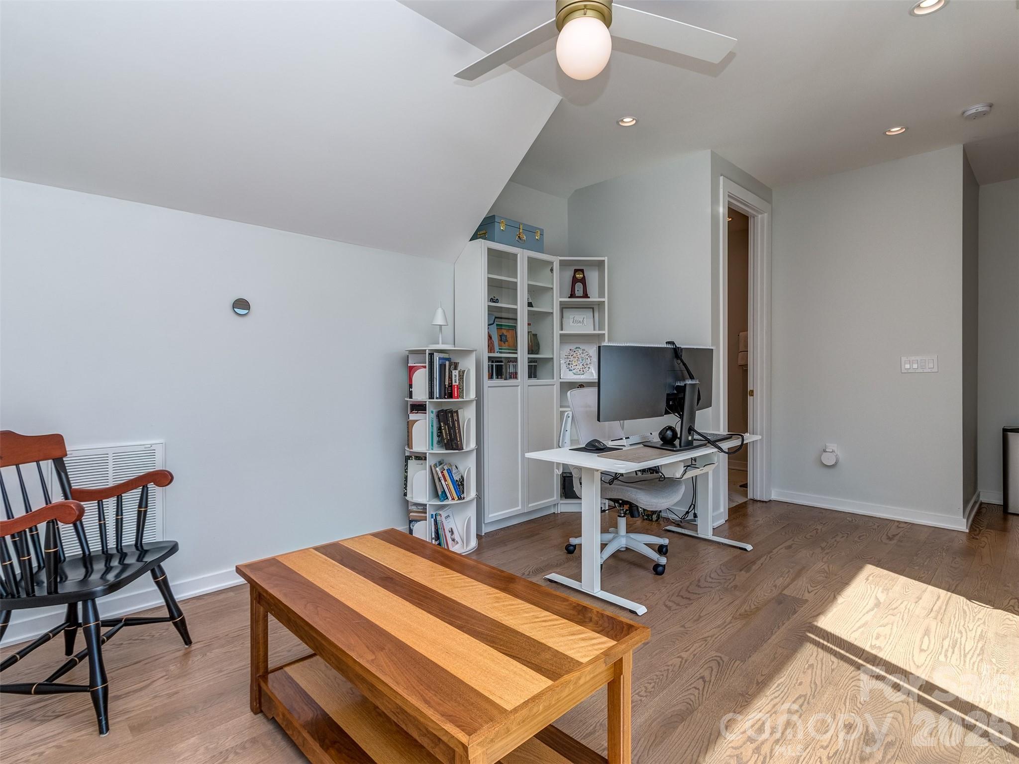 Chantilly - Residential