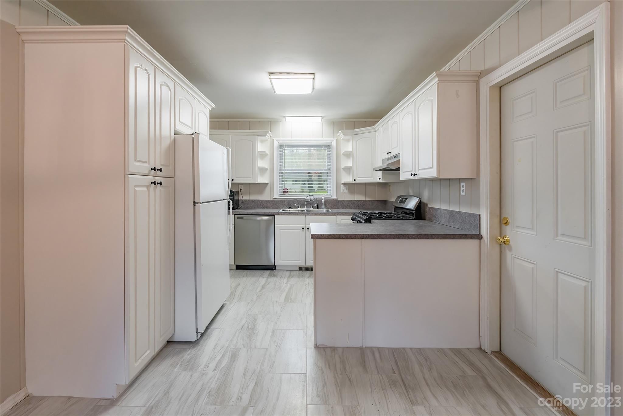 Montclaire - Residential