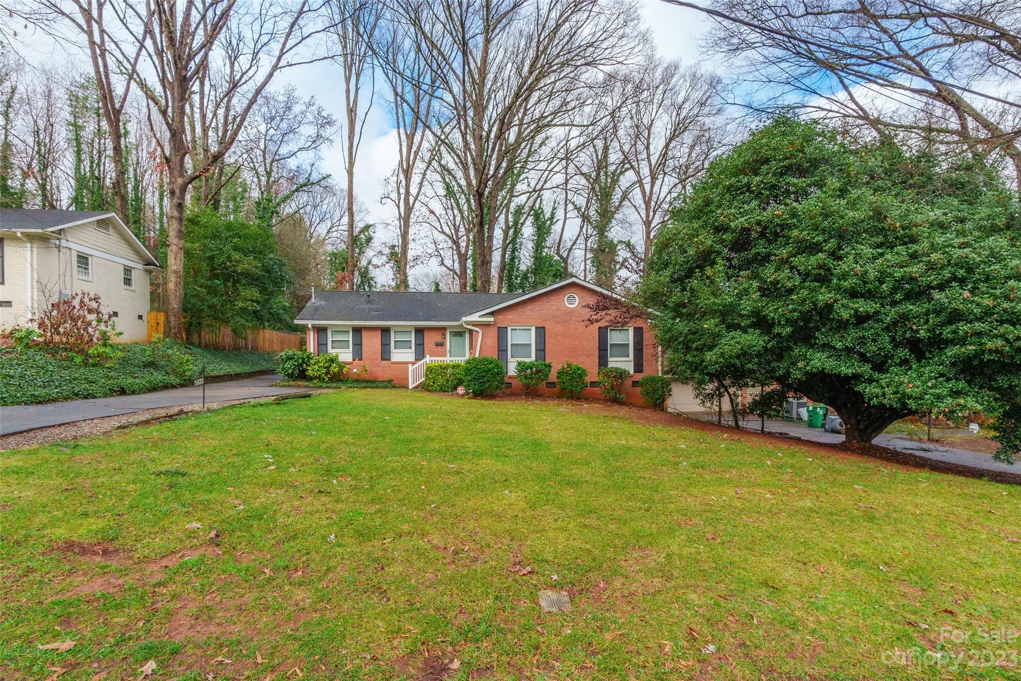 Montclaire - Residential