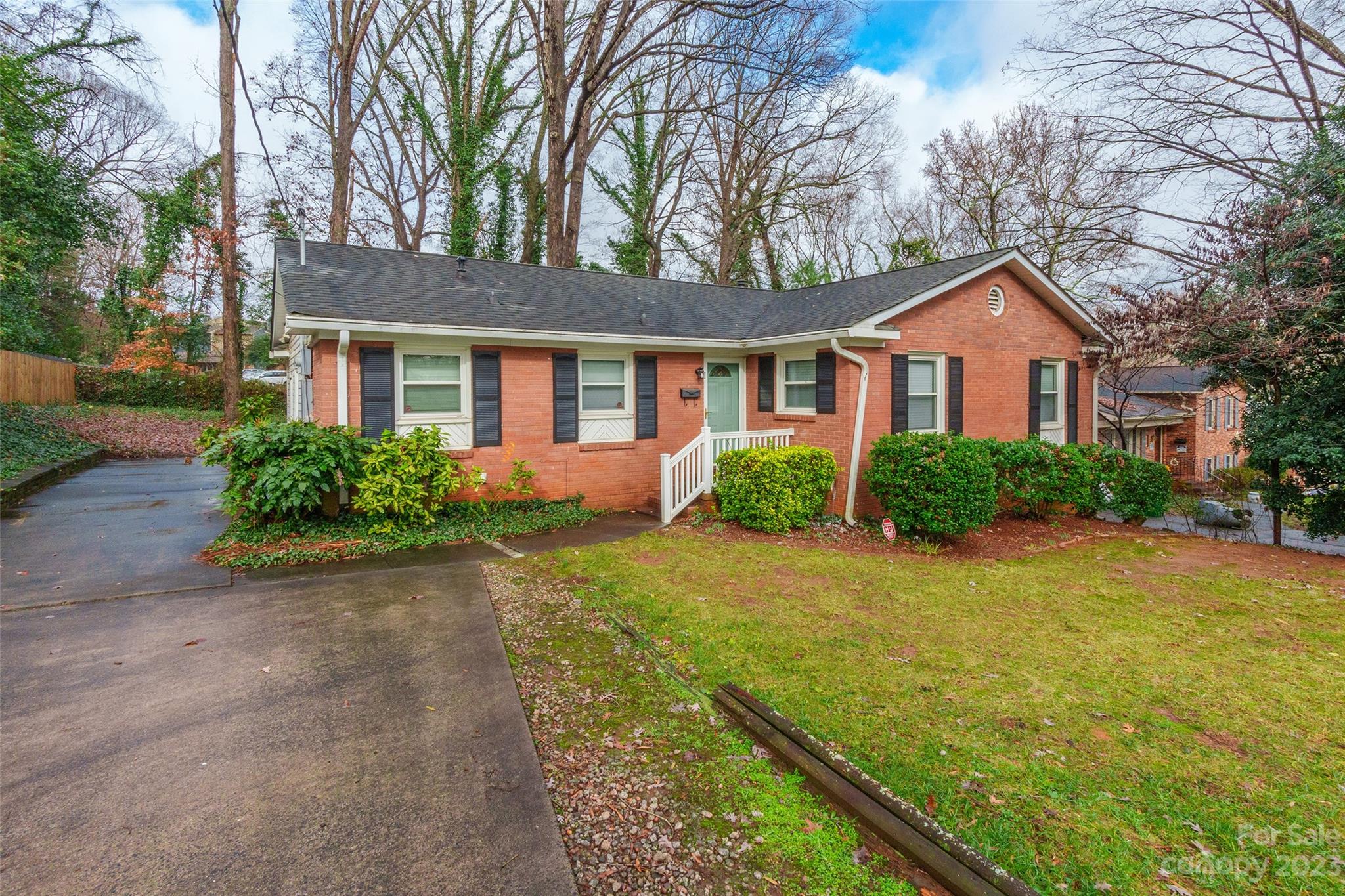 Montclaire - Residential