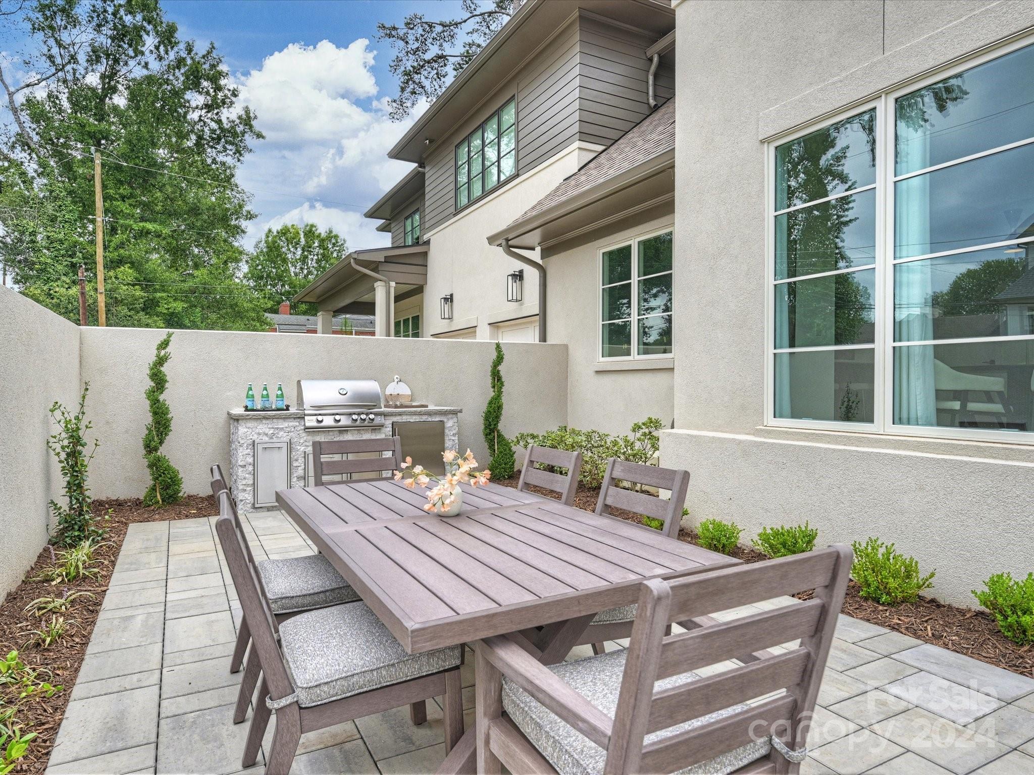 Myers Park - Residential