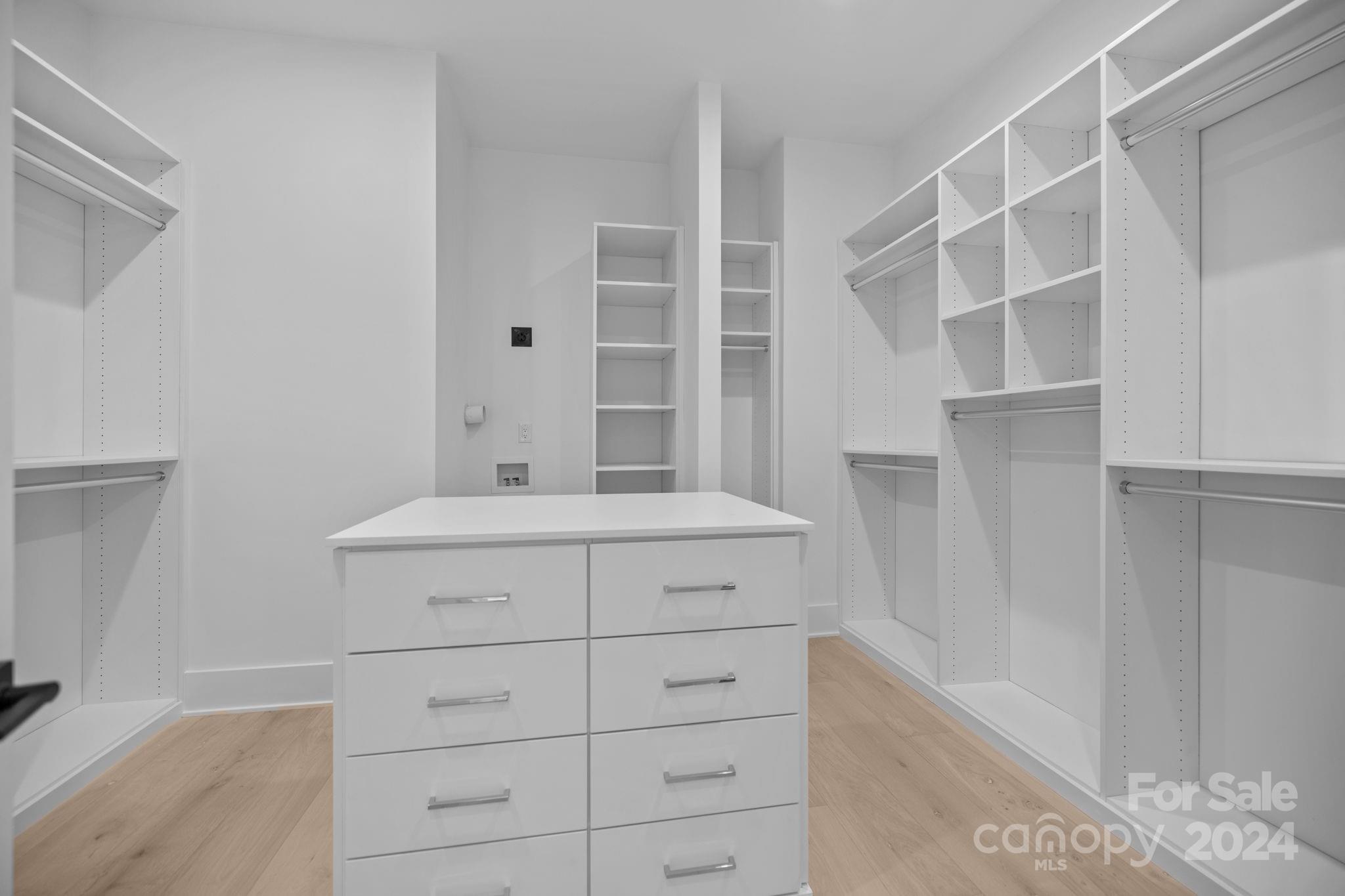 Myers Park - Residential