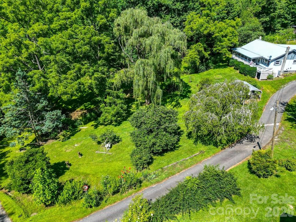 901 Rufus Robinson Road