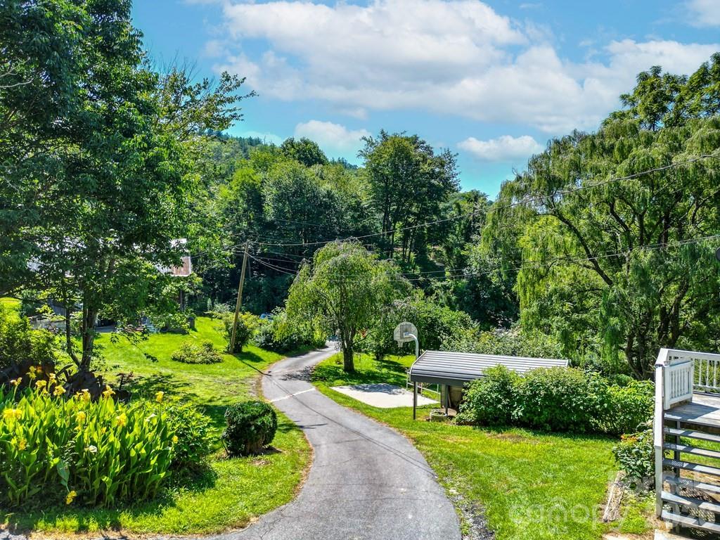 901 Rufus Robinson Road