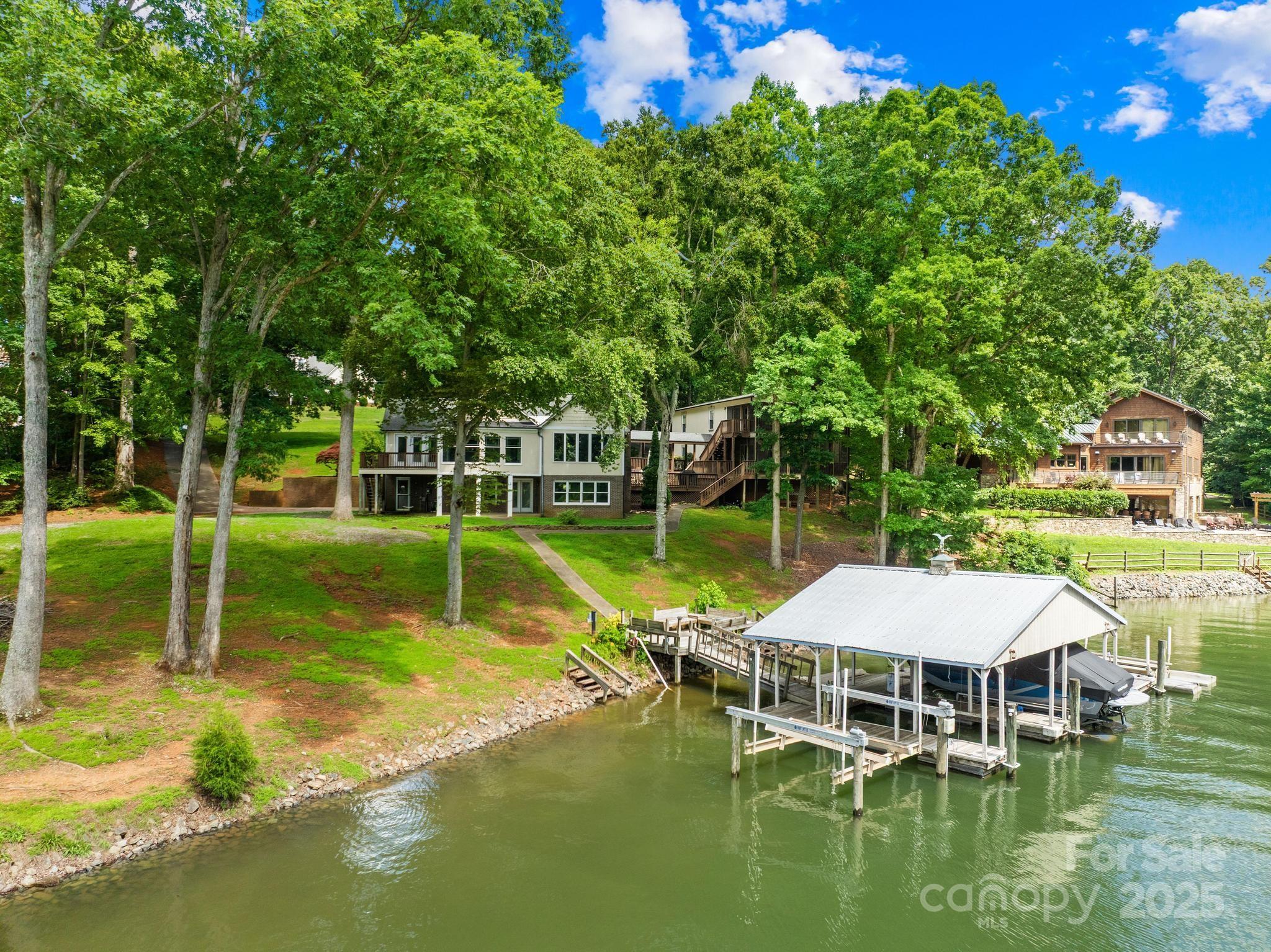 698 Normandy Road