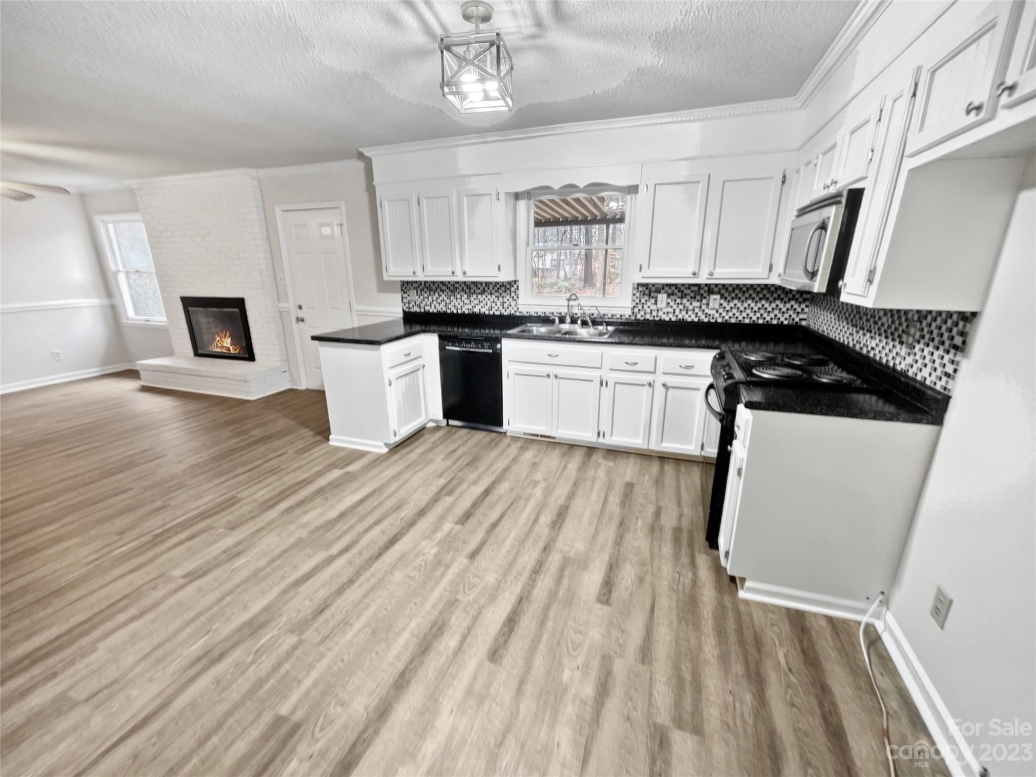 Rollingwood - Residential