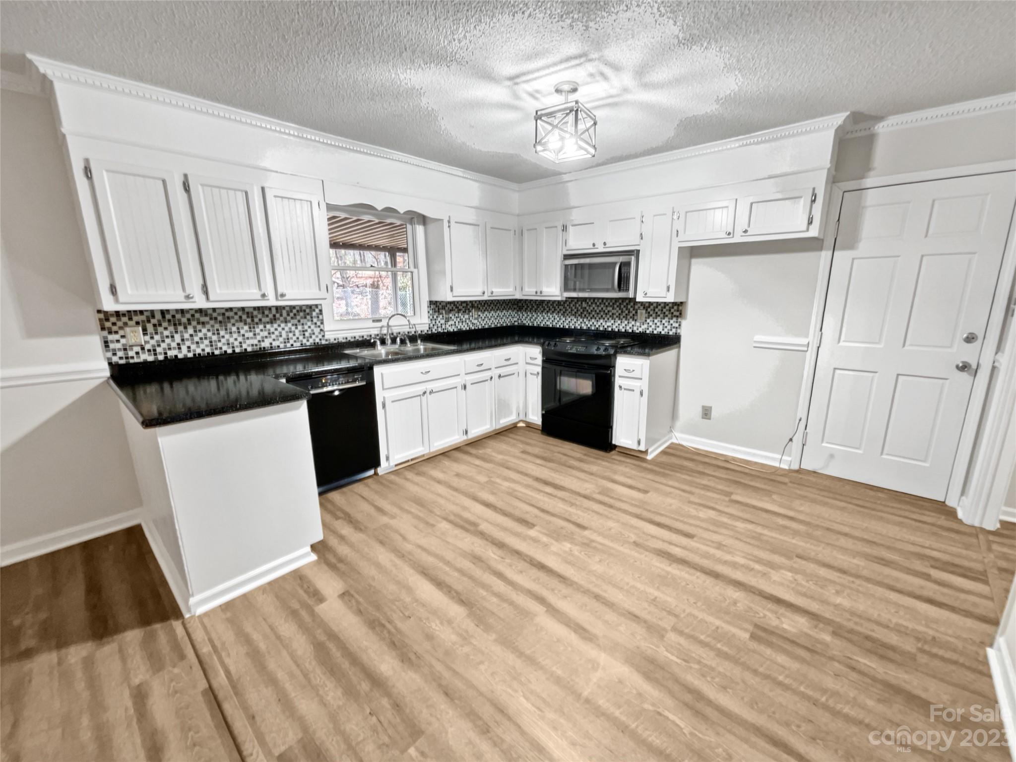 Rollingwood - Residential