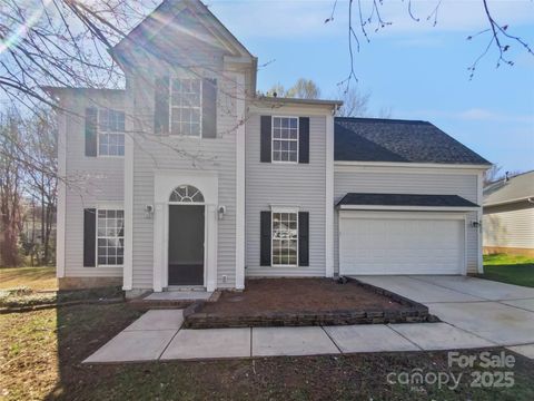9832 Veronica Drive Charlotte NC 28215
