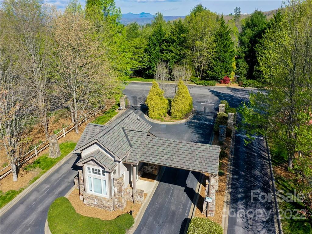 Cummings Cove - Land