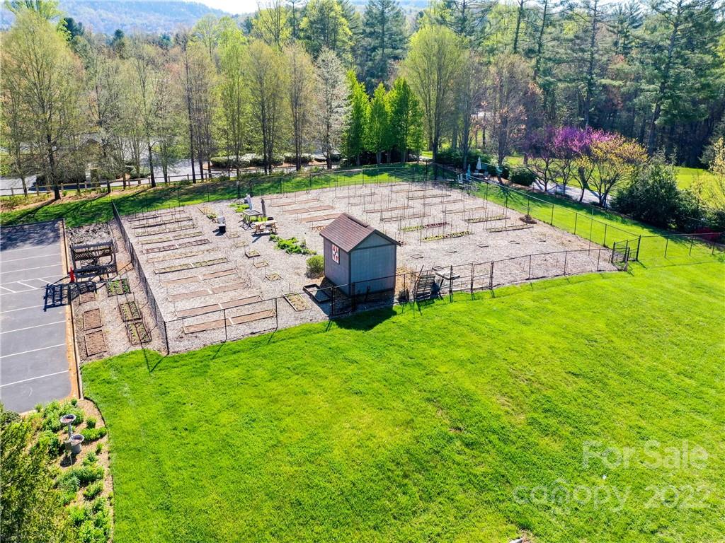 Cummings Cove - Land