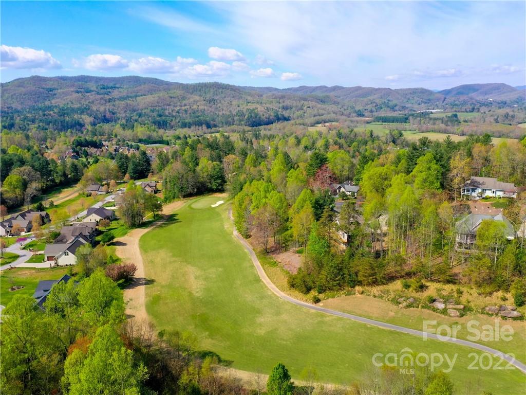 Cummings Cove - Land