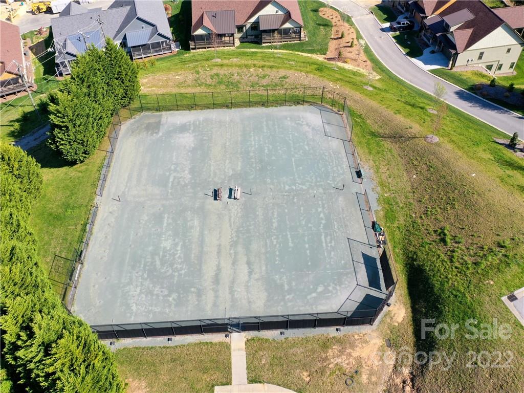 Cummings Cove - Land