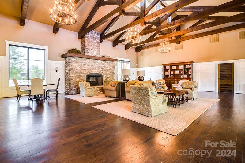 Lake Ridge - Residential