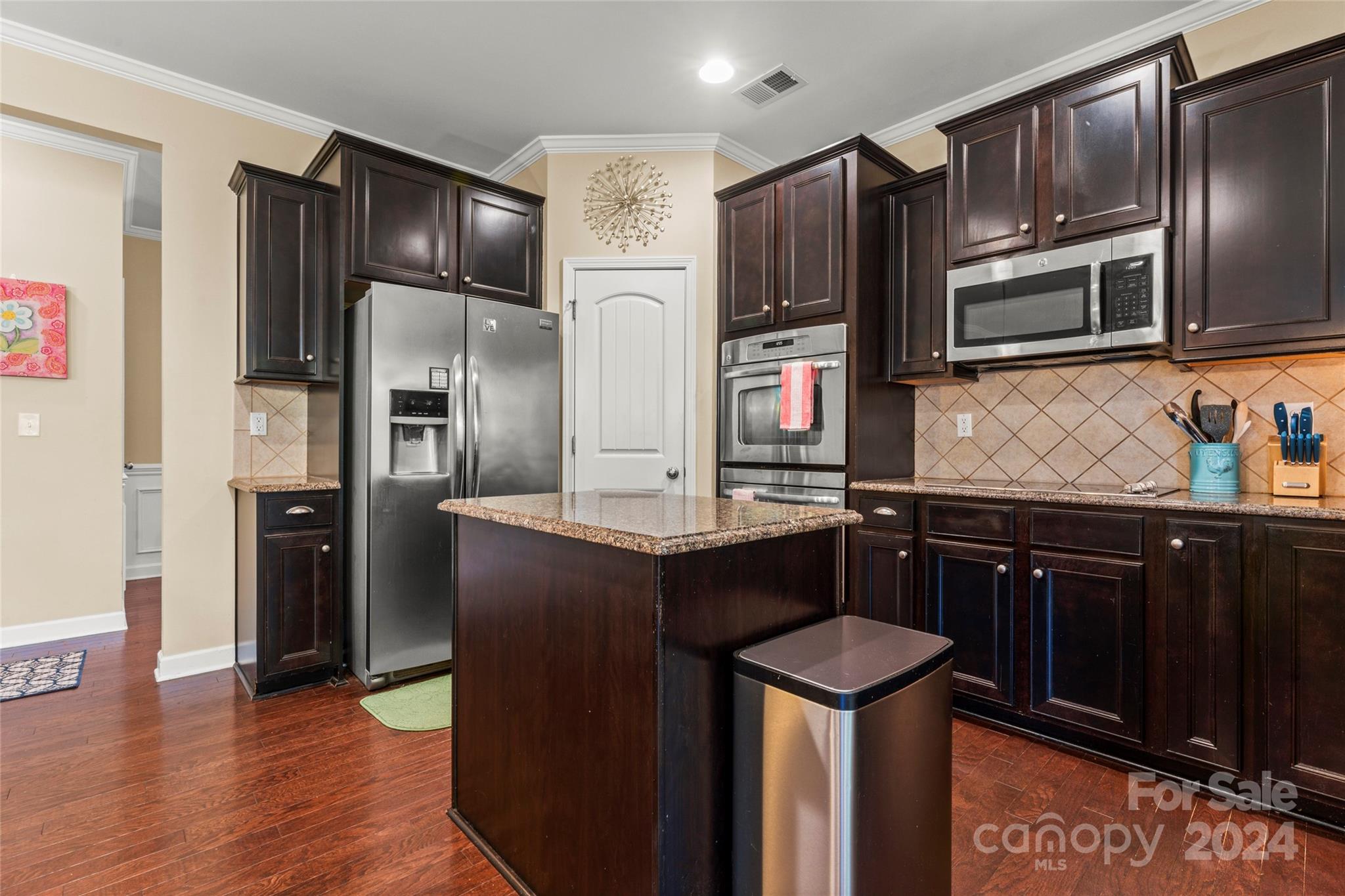 Lake Ridge - Residential