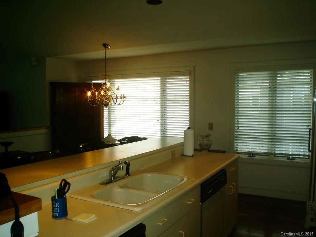 Lake Club - Residential