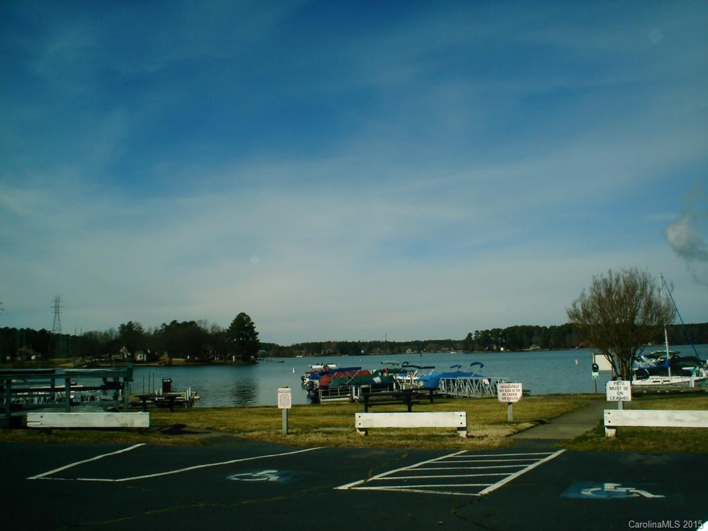 Lake Club - Residential