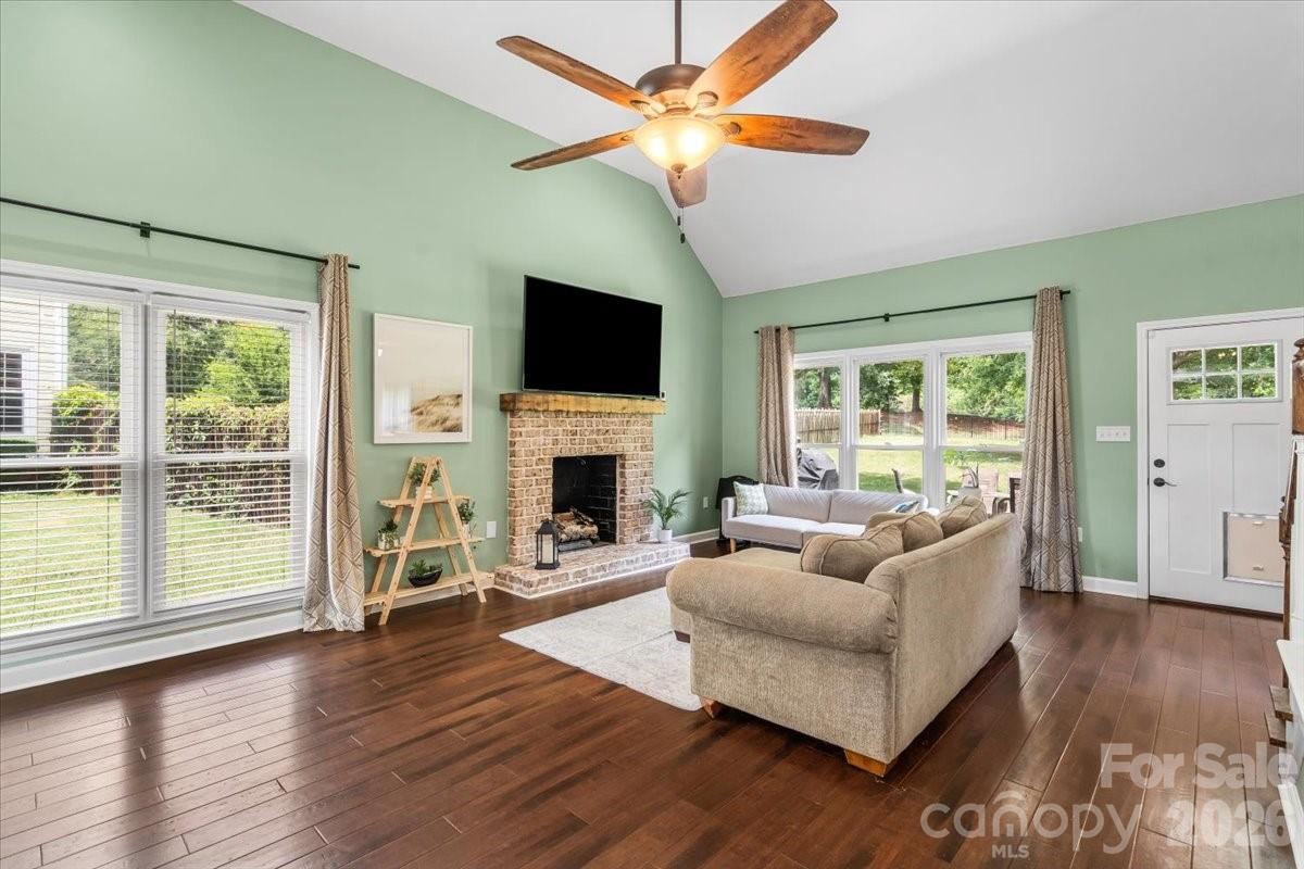 123 Southhaven Drive