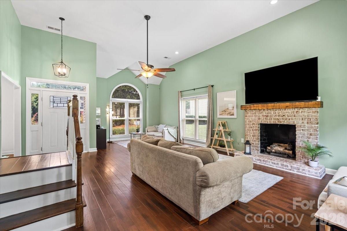 123 Southhaven Drive