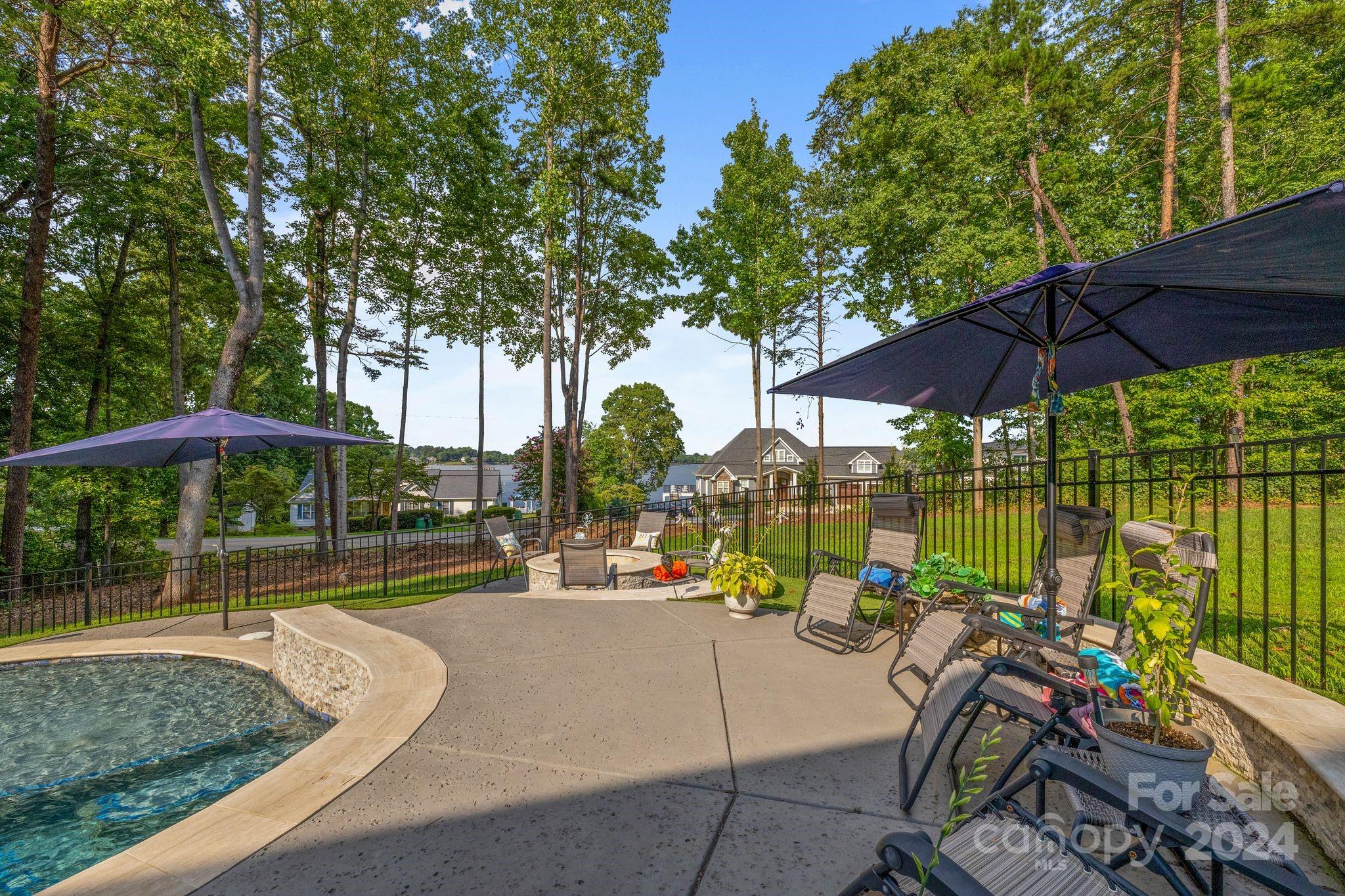 Harbor Oaks - Residential