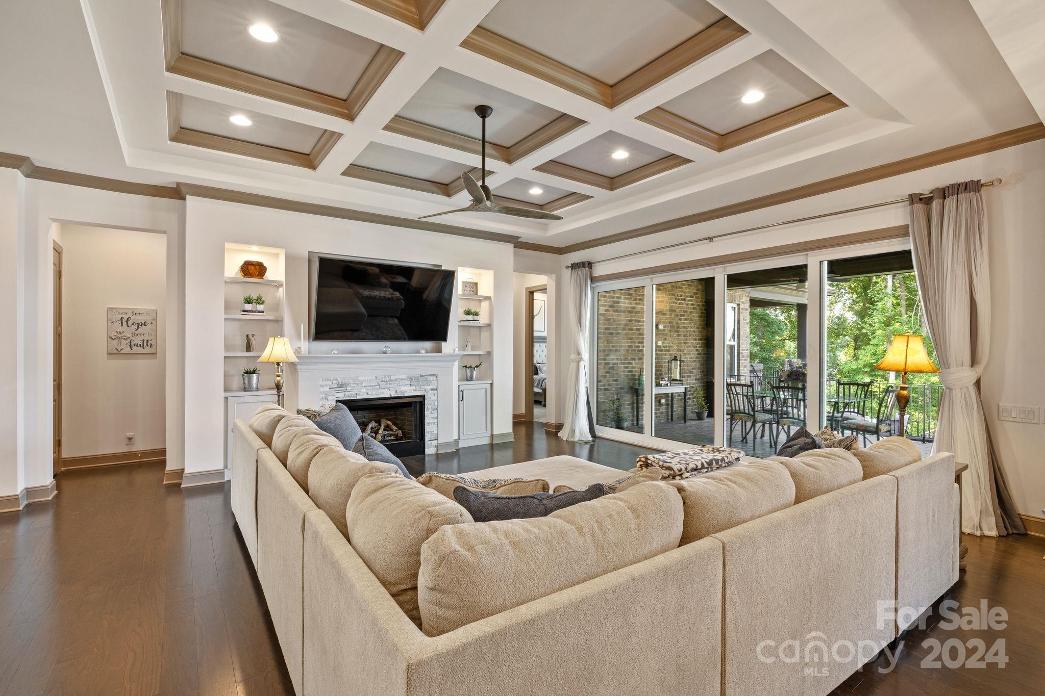 Harbor Oaks - Residential