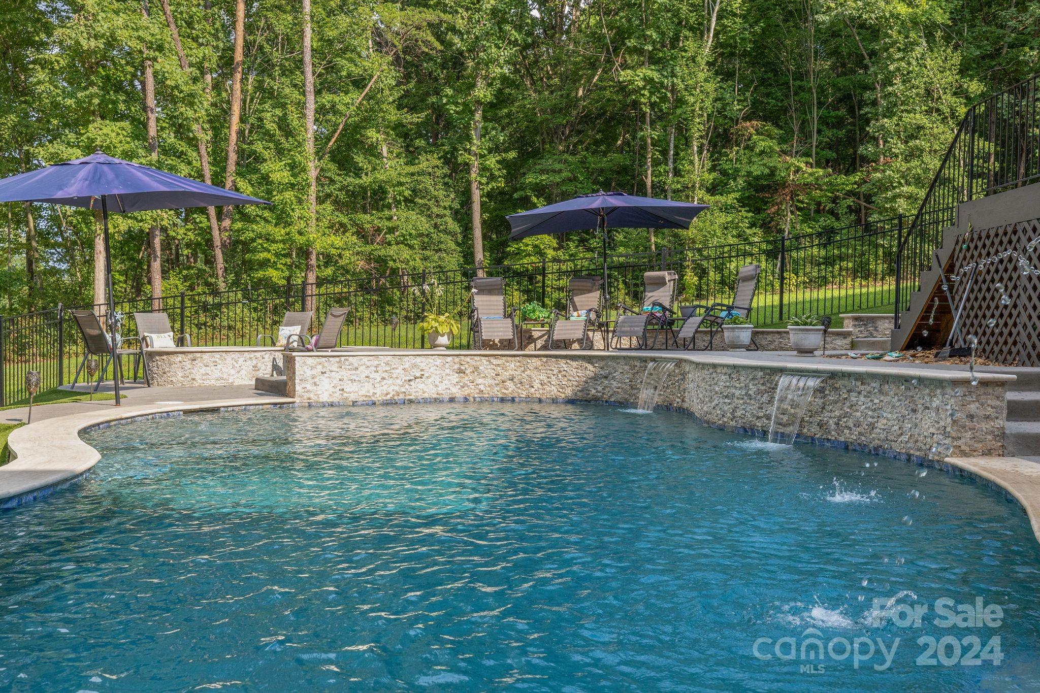 Harbor Oaks - Residential