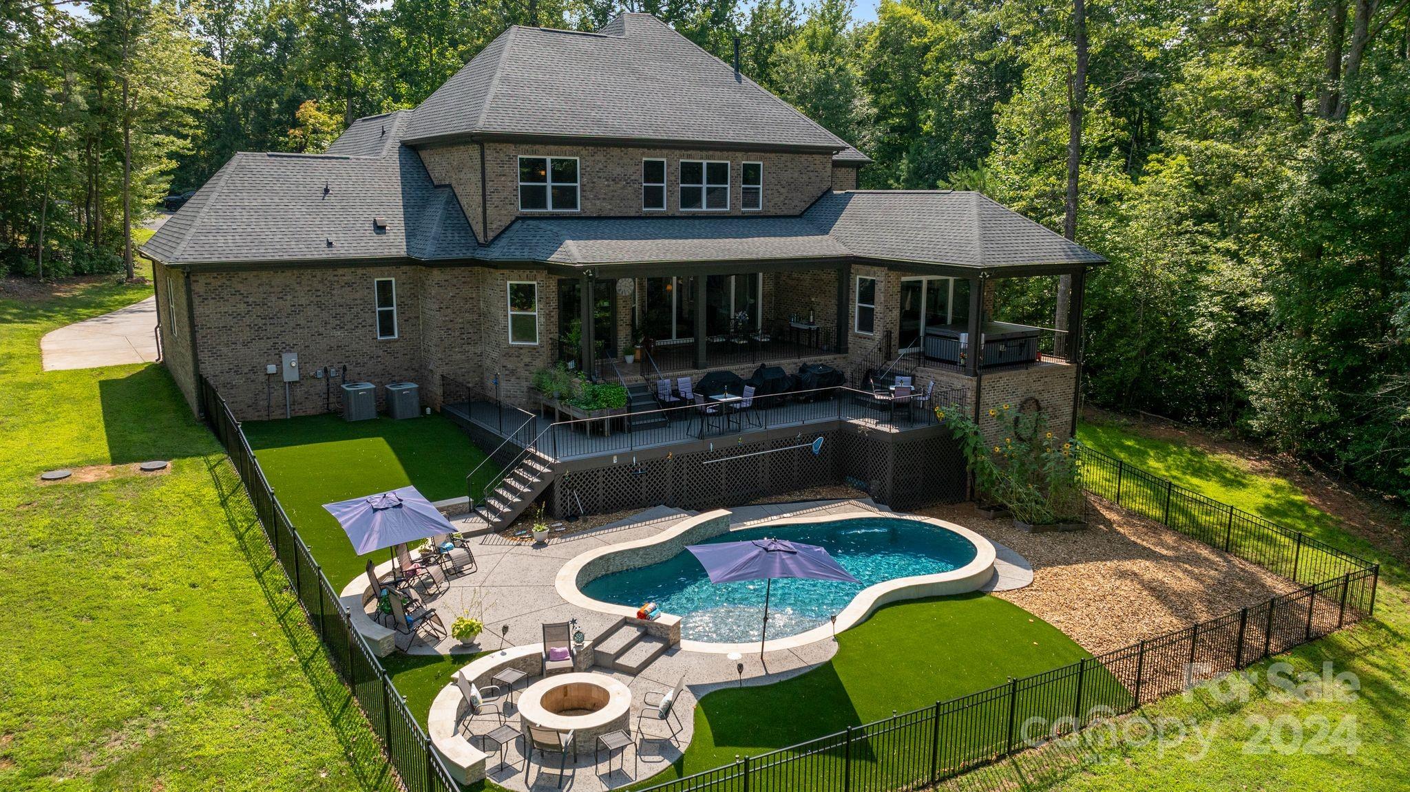 Harbor Oaks - Residential