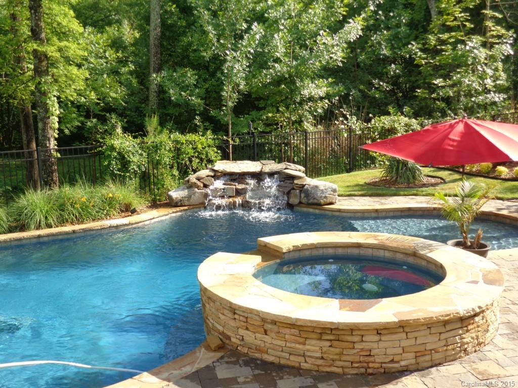 Laurel Park - Residential