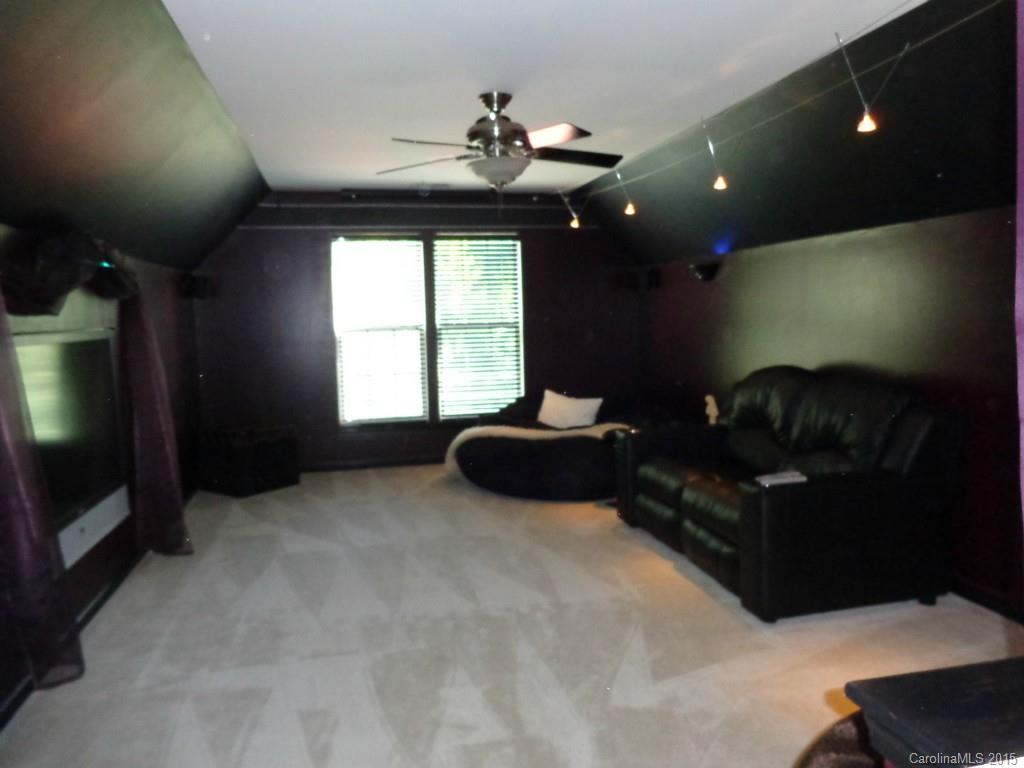 Laurel Park - Residential