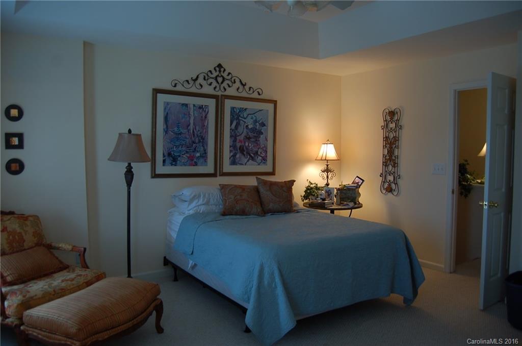 Oakhurst - Residential Lease