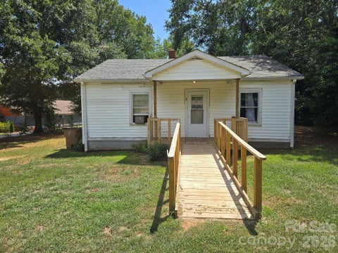 Photo of 106 Lily Street, Shelby, NC 28152 (MLS # 4407011)