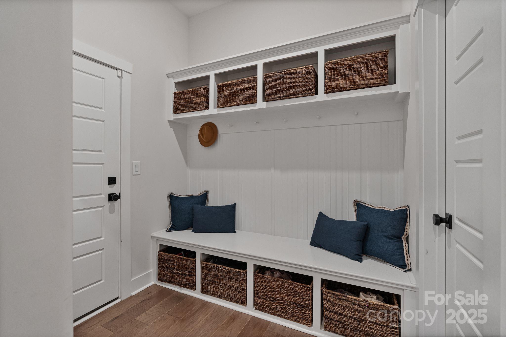 Paddlers Cove - Residential