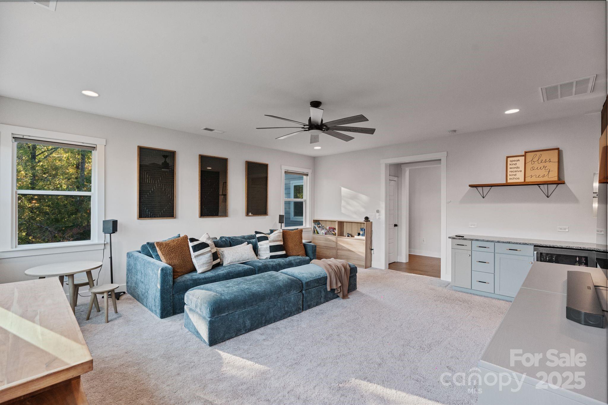 Paddlers Cove - Residential